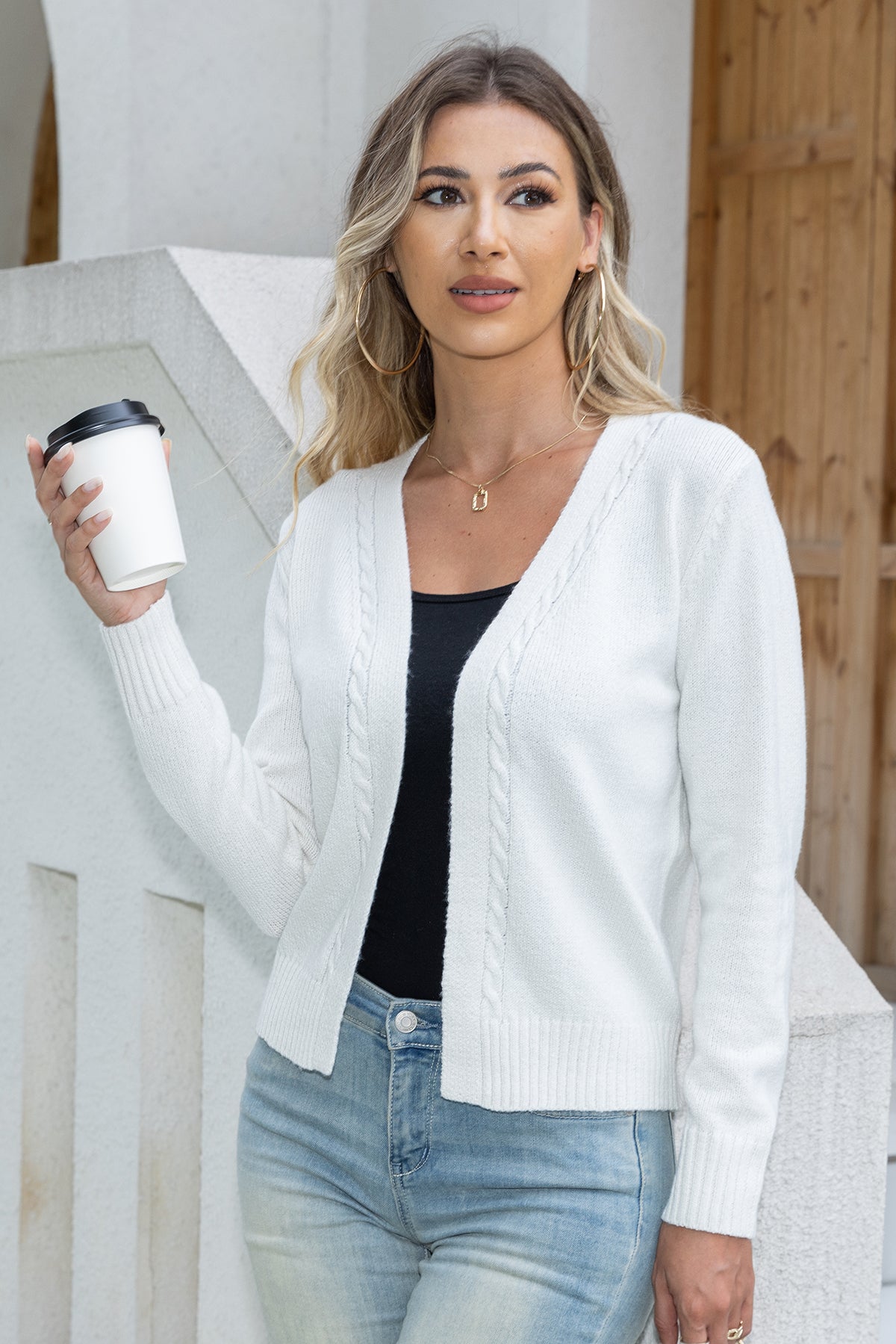 Women's V-Neck Long Sleeve Buttoned Knit Top